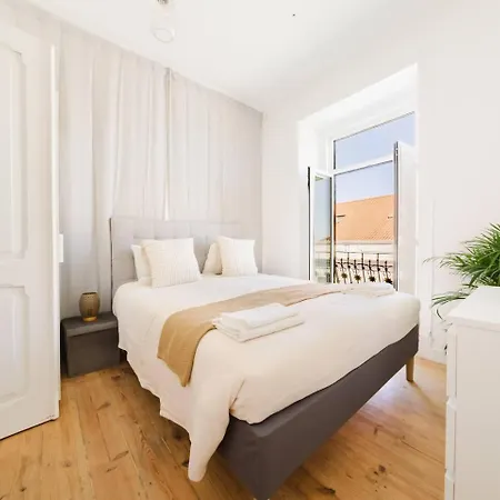 アパート 41 Bed River Front リスボン